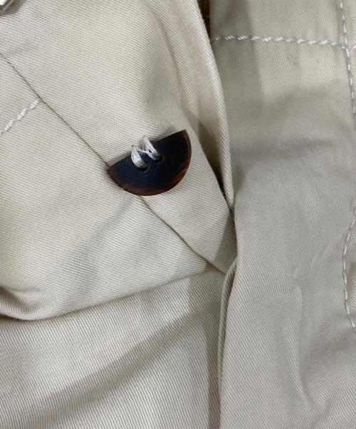 MIU MIU（ミュウミュウ）MIU MIU (ミュウミュウ) 裾ジップベルテッドパンツ ベージュ サイズ:38の古着・服飾アイテム