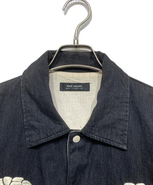 RUDE GALLERY（ルードギャラリー）RUDE GALLERY (ルードギャラリー) スカル刺繍デニムベトジャン ブラック サイズ:3の古着・服飾アイテム