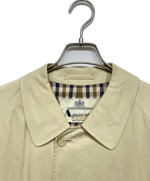 Aquascutum（アクアスキュータム）Aquascutum (アクアスキュータム) コート ベージュ サイズ:記載なしの古着・服飾アイテム