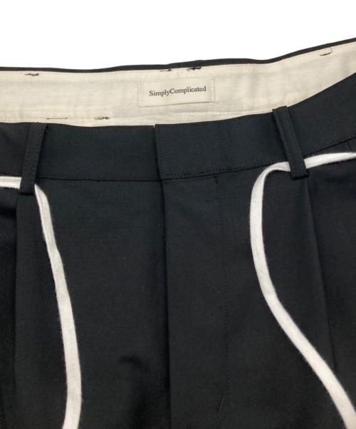 SIMPLYCOMPLICIATED（シンプリーコンプリケイテッド）SIMPLYCOMPLICIATED (シンプリーコンプリケイテッド) marbelt trousers SCPT-TWTC ブラック サイズ:3の古着・服飾アイテム