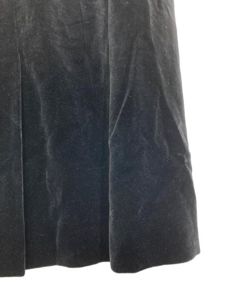 Yves Saint Laurent（イヴサンローラン）Yves Saint Laurent (イヴサンローラン) ベロアセットアップ ブラック サイズ:Mの古着・服飾アイテム
