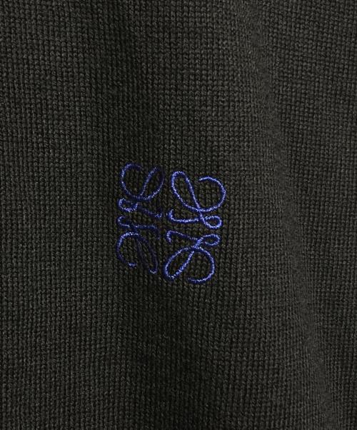 LOEWE（ロエベ）LOEWE (ロエベ) アナグラム刺繍カーディガン ブラック サイズ:Lの古着・服飾アイテム