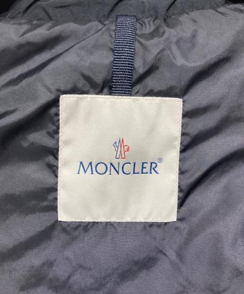 MONCLER（モンクレール）MONCLER (モンクレール) Black Flowers Embroidered Light Jacket ブラック サイズ:2の古着・服飾アイテム