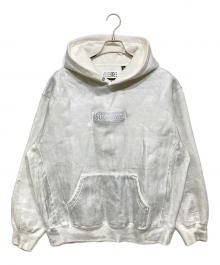 MM6 Maison Margiela×SUPREME（エムエムシックスメゾンマルジェラ×シュプリーム）の古着「Foil Box Logo Hooded Sweatshirt」｜ホワイト×シルバー