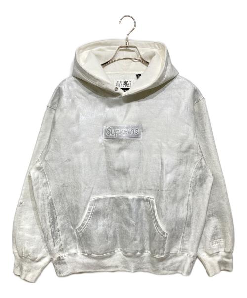 MM6 Maison Margiela（エムエムシックスメゾンマルジェラ）MM6 Maison Margiela (エムエムシックスメゾンマルジェラ) SUPREME (シュプリーム) Foil Box Logo Hooded Sweatshirt ホワイト×シルバー サイズ:Mの古着・服飾アイテム