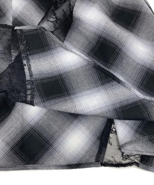 FRAY ID（フレイ アイディー）FRAY ID (フレイ アイディー) レーストリムスリップワンピース ブラック×グレー サイズ:1の古着・服飾アイテム