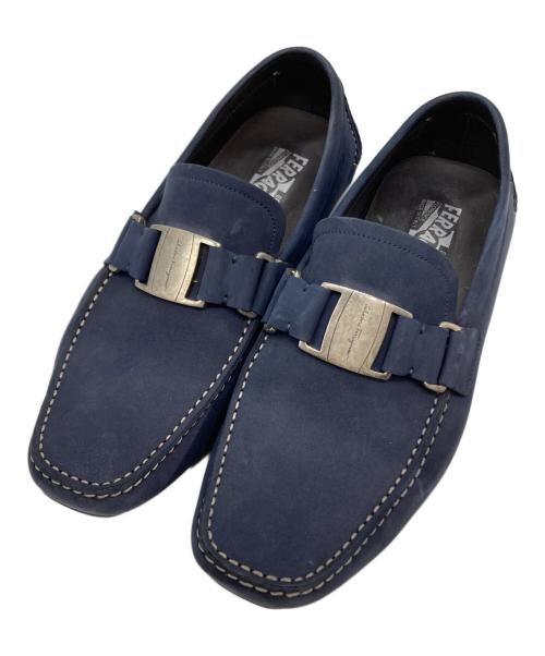 Salvatore Ferragamo（サルヴァトーレ フェラガモ）Salvatore Ferragamo (サルヴァトーレ フェラガモ) ドライビングシューズ ネイビー サイズ:7 1/2の古着・服飾アイテム