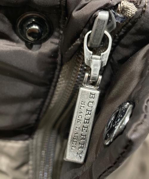 BURBERRY BLACK LABEL（バーバリーブラックレーベル）BURBERRY BLACK LABEL (バーバリーブラックレーベル) ダウンジャケット ブラウン サイズ:Mの古着・服飾アイテム