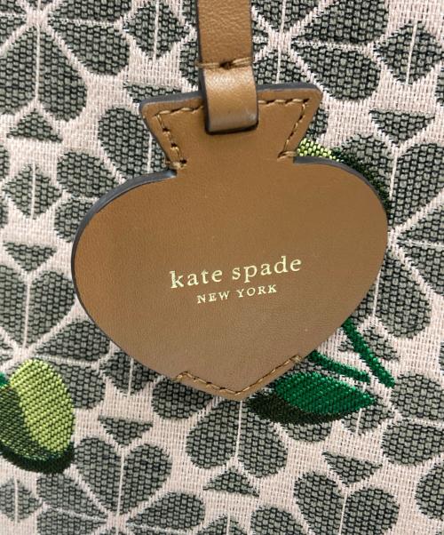 Kate Spade（ケイトスペード）Kate Spade (ケイトスペード) スペードフラワージャカードマーケットチェリーミディアムトート ベージュの古着・服飾アイテム