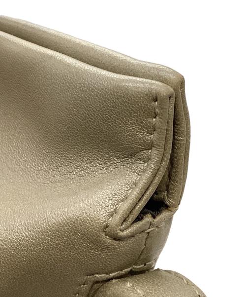 LOEWE（ロエベ）LOEWE (ロエベ) アナグラムレザーショルダーバッグ グレーの古着・服飾アイテム
