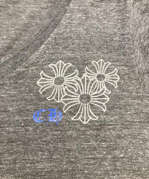 CHROME HEARTS（クロムハーツ）CHROME HEARTS (クロムハーツ) VネックTシャツ グレー サイズ:Mの古着・服飾アイテム