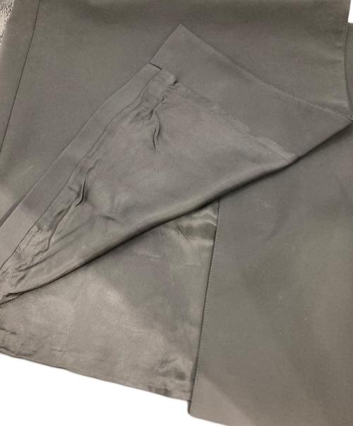 PRADA（プラダ）PRADA (プラダ) 3連ベルト 巻きスカート ブラック サイズ:40の古着・服飾アイテム