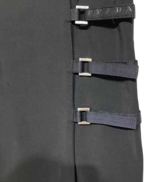 PRADA（プラダ）PRADA (プラダ) 3連ベルト 巻きスカート ブラック サイズ:40の古着・服飾アイテム