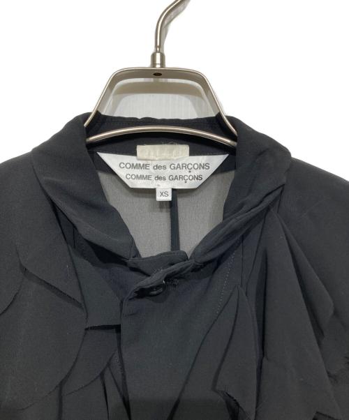 COMME des GARCONS COMME des GARCONS（コムデギャルソン コムデギャルソン）COMME des GARCONS COMME des GARCONS (コムデギャルソン コムデギャルソン) フリルブラウス ブラック サイズ:XSの古着・服飾アイテム