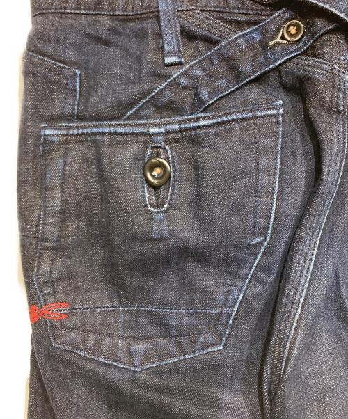 Denham（デンハム）Denham (デンハム) CROSS BACK MIJKVデニムパンツ インディゴ サイズ:33の古着・服飾アイテム