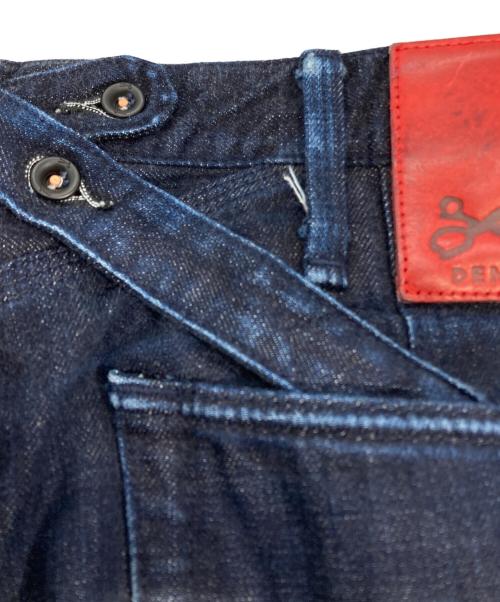 Denham（デンハム）Denham (デンハム) CROSS BACK MIJKVデニムパンツ インディゴ サイズ:33の古着・服飾アイテム