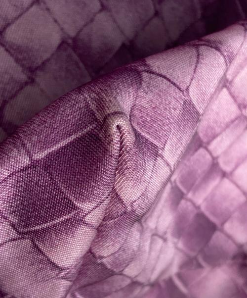 BOTTEGA VENETA（ボッテガベネタ）BOTTEGA VENETA (ボッテガベネタ) ナイロン プリントハンドバッグ パープルの古着・服飾アイテム