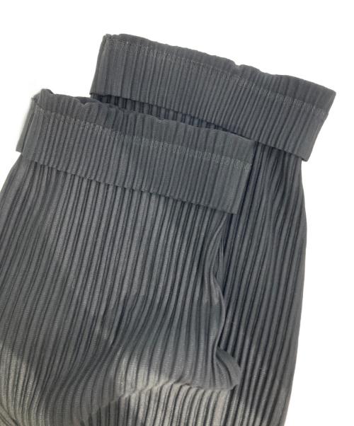 HOMME PLISSE ISSEY MIYAKE（オム プリッセ イッセイ ミヤケ）HOMME PLISSE ISSEY MIYAKE (オム プリッセ イッセイ ミヤケ) プリーツパンツ ブラック サイズ:1の古着・服飾アイテム