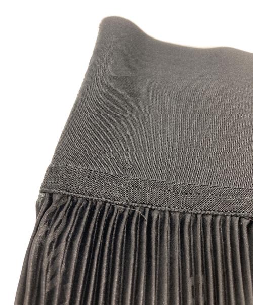 BALENCIAGA（バレンシアガ）BALENCIAGA (バレンシアガ) ウエストロゴ プリーツサテンスカート ブラック サイズ:36の古着・服飾アイテム