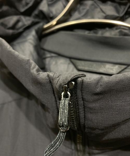 ARC'TERYX（アークテリクス）ARC'TERYX (アークテリクス) ATOM AR HOODY ブラック サイズ:Mの古着・服飾アイテム
