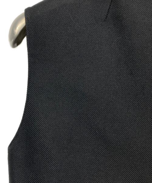 RED VALENTINO（レッドヴァレンティノ）RED VALENTINO (レッドヴァレンティノ) ノースリーブワンピース ブラック サイズ:38の古着・服飾アイテム