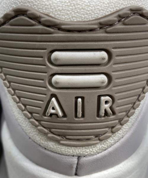 NIKE（ナイキ）NIKE (ナイキ) AIR MAX 90 LV8 ホワイト×シルバー サイズ:23.5cmの古着・服飾アイテム
