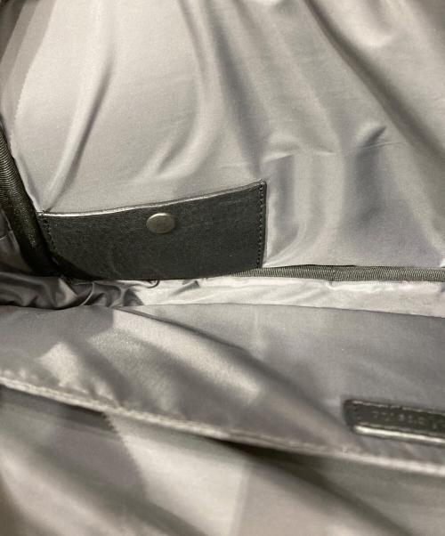 objcts.io（オブジェクツアイオー）objcts.io (オブジェクツアイオー) BELT BAG FOR LAPTOP ブラックの古着・服飾アイテム