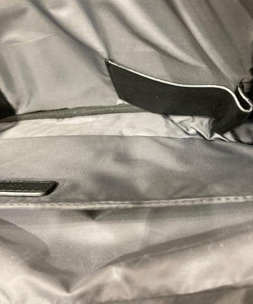 objcts.io（オブジェクツアイオー）objcts.io (オブジェクツアイオー) BELT BAG FOR LAPTOP ブラックの古着・服飾アイテム
