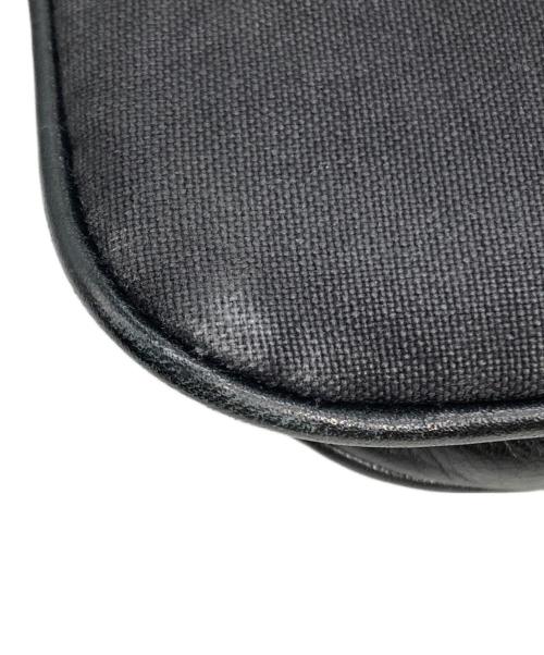 objcts.io（オブジェクツアイオー）objcts.io (オブジェクツアイオー) BELT BAG FOR LAPTOP ブラックの古着・服飾アイテム