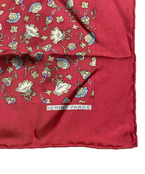 HERMES（エルメス）HERMES (エルメス) 花柄スカーフ レッド サイズ:42×42の古着・服飾アイテム
