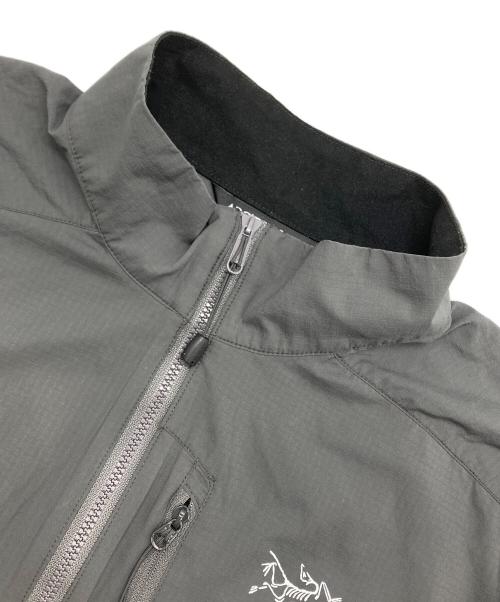 ARC'TERYX（アークテリクス）ARC'TERYX (アークテリクス) スコーミッシュ ジャケット グレー サイズ:XSの古着・服飾アイテム