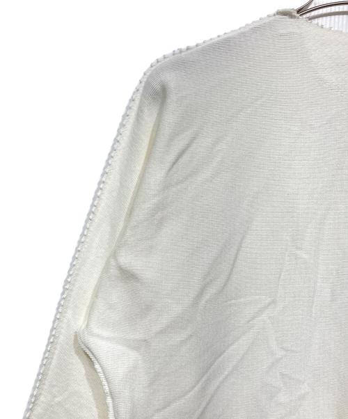 A-POC ABLE ISSEY MIYAKE（エイポック エイブル イッセイ ミヤケ）A-POC ABLE ISSEY MIYAKE (エイポック エイブル イッセイ ミヤケ) TYPE-A BASICS カットソー ホワイト サイズ:-の古着・服飾アイテム