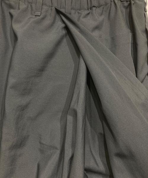 132 5. ISSEY MIYAKE（132 5. イッセイ ミヤケ）132 5. ISSEY MIYAKE (132 5. イッセイ ミヤケ) サルエルパンツ グレー サイズ:-の古着・服飾アイテム