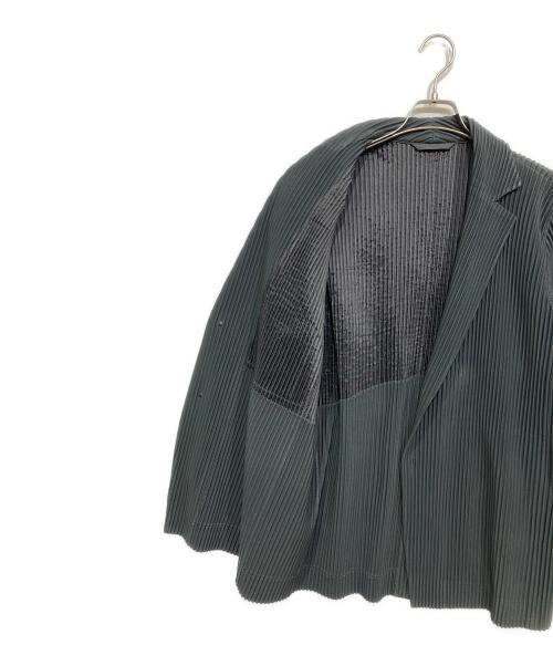 HOMME PLISSE ISSEY MIYAKE（オム プリッセ イッセイ ミヤケ）HOMME PLISSE ISSEY MIYAKE (オム プリッセ イッセイ ミヤケ) テーラードプリーツジャケット グレー サイズ:4の古着・服飾アイテム