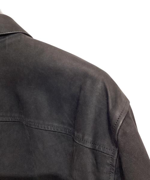 ISSEY MIYAKE（イッセイミヤケ）ISSEY MIYAKE (イッセイミヤケ) 比翼 カウレザージャケット ブラック サイズ:2の古着・服飾アイテム