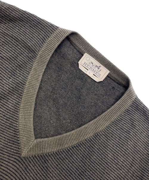 HERMES（エルメス）HERMES (エルメス) カシミヤボーダーVネックニット オリーブ サイズ:XLの古着・服飾アイテム