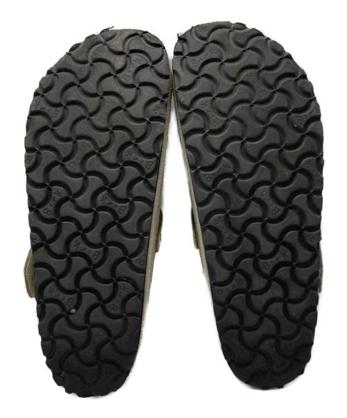 BIRKENSTOCK（ビルケンシュトック）BIRKENSTOCK (ビルケンシュトック) Boston Rivet LEVE Taupe 1030418 ベージュ サイズ:US8の古着・服飾アイテム