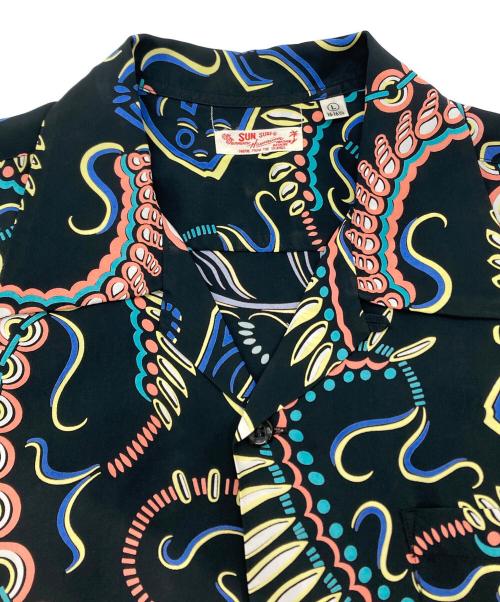 Sun Surf（サンサーフ）Sun Surf (サンサーフ) RAYON HAWAIIAN SHIRT “PARADISE PICTOGRAPH”　SS38811 ブラック サイズ:Lの古着・服飾アイテム
