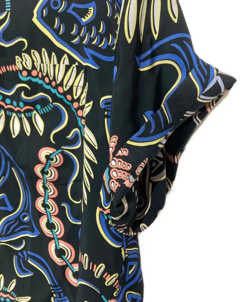 Sun Surf（サンサーフ）Sun Surf (サンサーフ) RAYON HAWAIIAN SHIRT “PARADISE PICTOGRAPH”　SS38811 ブラック サイズ:Lの古着・服飾アイテム