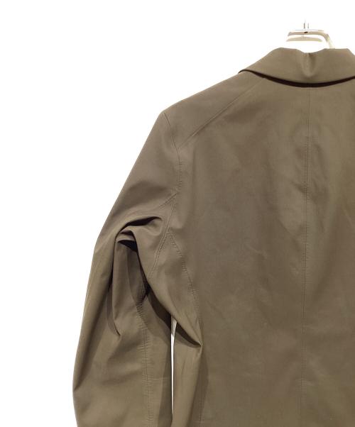 ARC'TERYX VEILANCE（アークテリクスヴェイランス）ARC'TERYX VEILANCE (アークテリクスヴェイランス) Indisce Blazer オリーブ サイズ:Mの古着・服飾アイテム