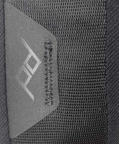 peak design（ピークデザイン）peak design (ピークデザイン) everyday sling 6L ショルダーバッグ ブラックの古着・服飾アイテム