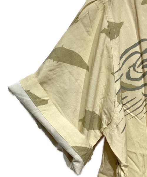 ISSEY MIYAKE（イッセイミヤケ）ISSEY MIYAKE (イッセイミヤケ) オープンカラーシャツ ベージュ サイズ:3の古着・服飾アイテム