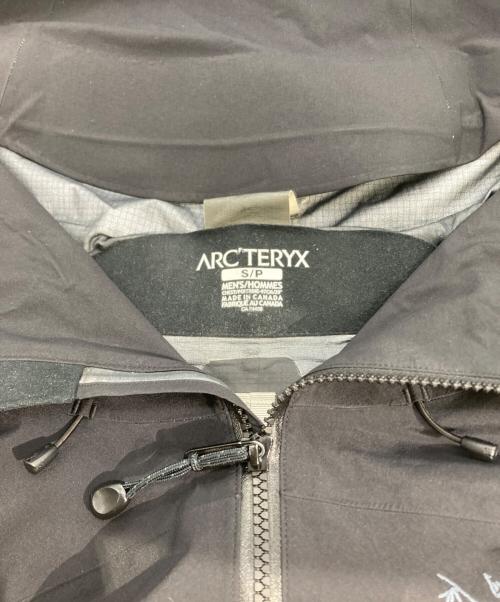 ARC'TERYX（アークテリクス）ARC'TERYX (アークテリクス) Alpha SV Jacket ブラック サイズ:Sの古着・服飾アイテム