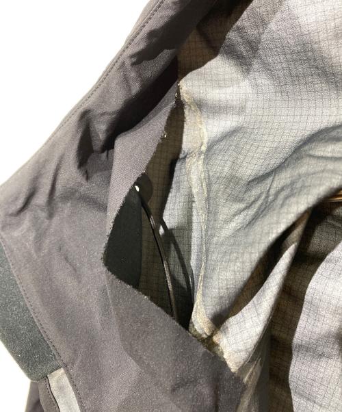 ARC'TERYX（アークテリクス）ARC'TERYX (アークテリクス) Alpha SV Jacket ブラック サイズ:Sの古着・服飾アイテム