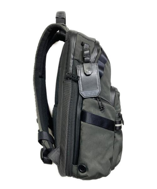 TUMI（トゥミ）TUMI (トゥミ) ナビゲーションバックパック グレーの古着・服飾アイテム