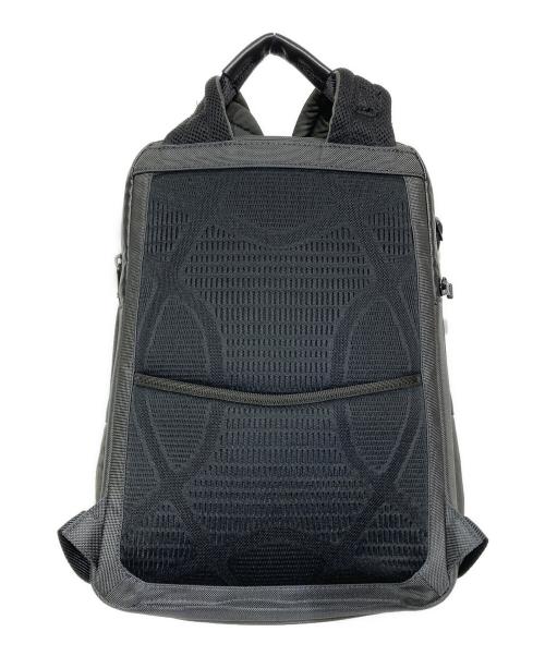TUMI（トゥミ）TUMI (トゥミ) ナビゲーションバックパック グレーの古着・服飾アイテム