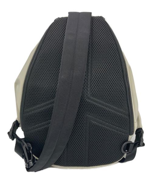 Onitsuka Tiger（オニツカタイガー）Onitsuka Tiger (オニツカタイガー) MINI BACK PACK グレーの古着・服飾アイテム