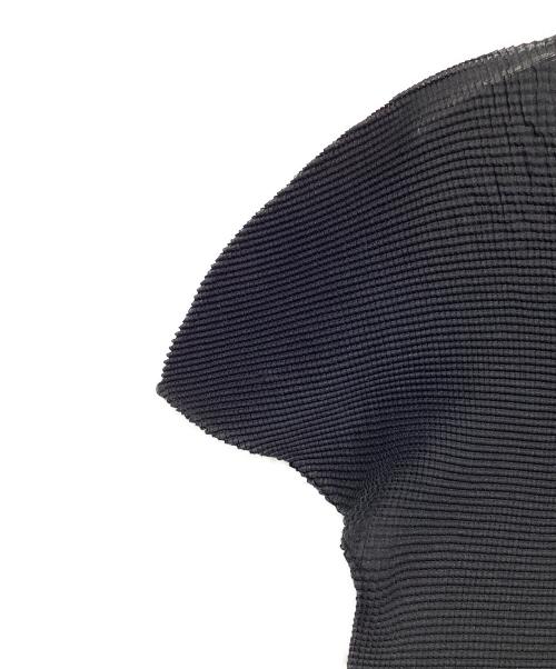 me ISSEY MIYAKE（ミーイッセイ ミヤケ）me ISSEY MIYAKE (ミーイッセイ ミヤケ) ハイネックカットソー ブラック サイズ:不明の古着・服飾アイテム