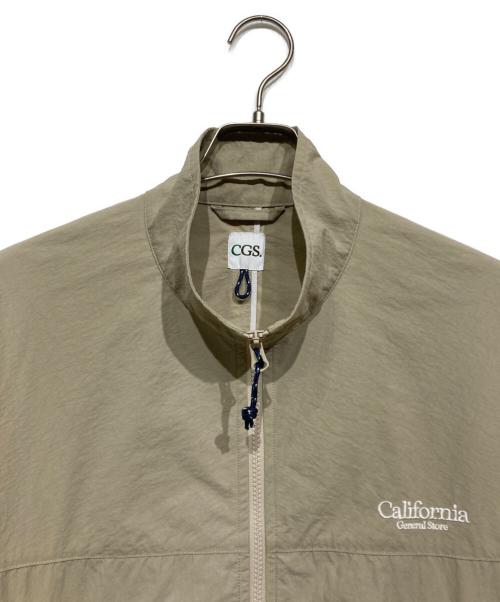 California General Store（カリフォルニアジェネラルストア）California General Store (カリフォルニアジェネラルストア) リサイクルナイロン スタンド ブルゾン ベージュ サイズ:Mの古着・服飾アイテム