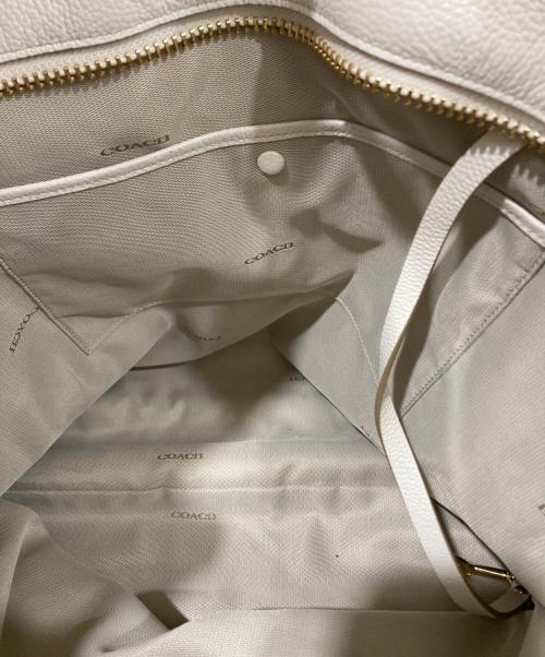 COACH（コーチ）COACH (コーチ) トートバッグ ホワイトの古着・服飾アイテム